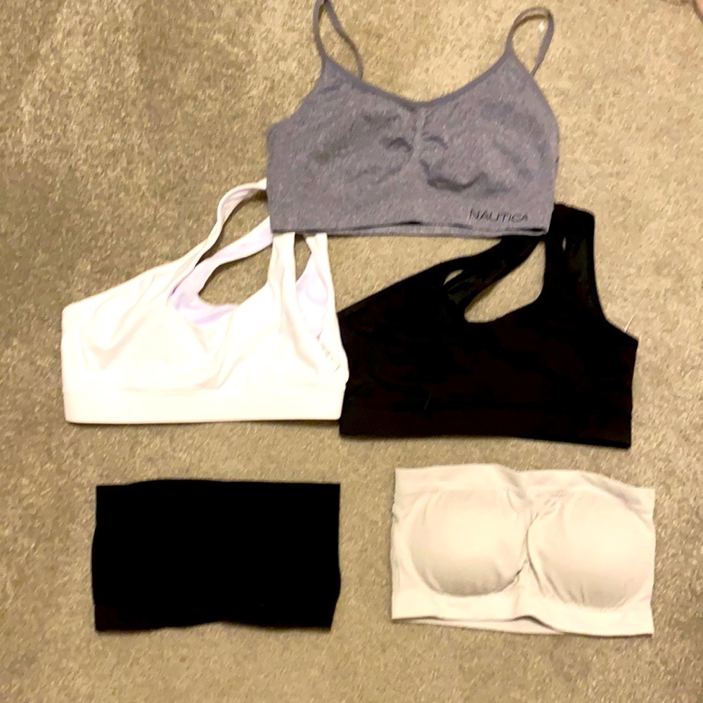Assorted sports bras sz small and med